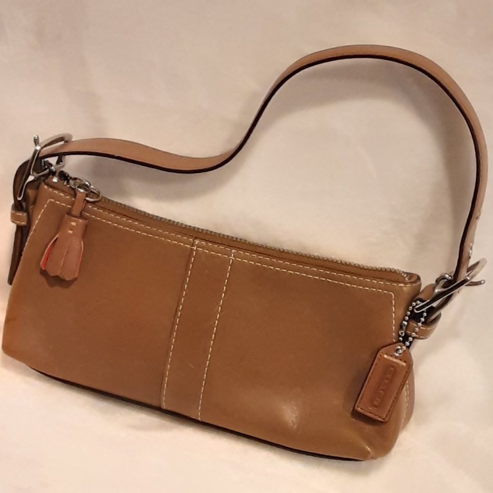 COACH Hobo Camel Brown Leather Shoulder Bag
